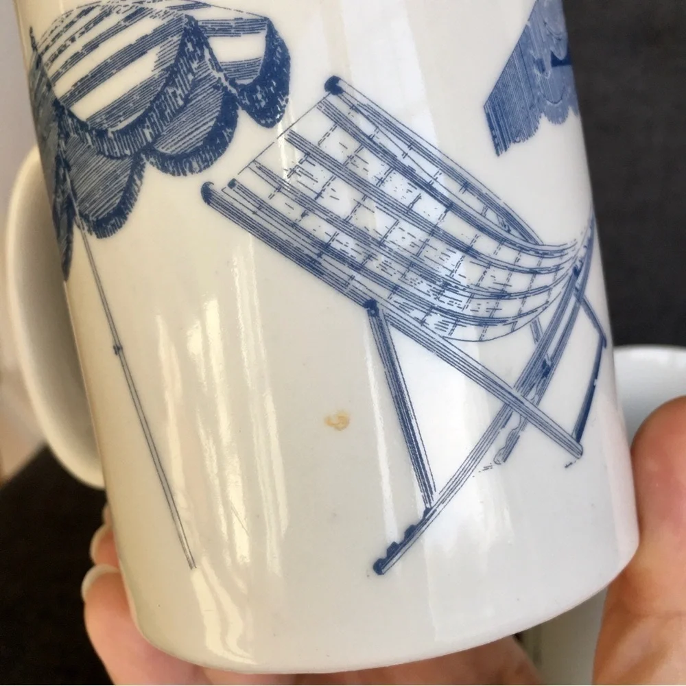 Set/2 Coastal Beach Chair Scene Coffee Mugs, White, Blue, 11 oz
